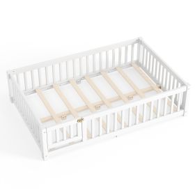 Full Montessori Floor Bed with Guardrails & Lockable Door – Pine Wood (Option: White_Full)